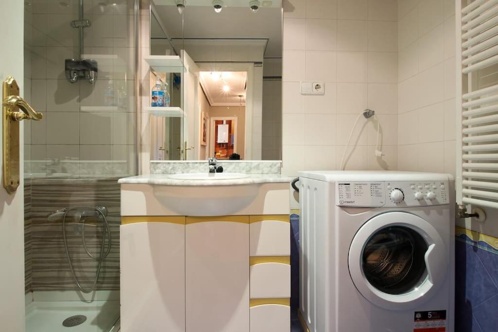 Apartamento Frente Al Sardinero Santander Bagian luar foto