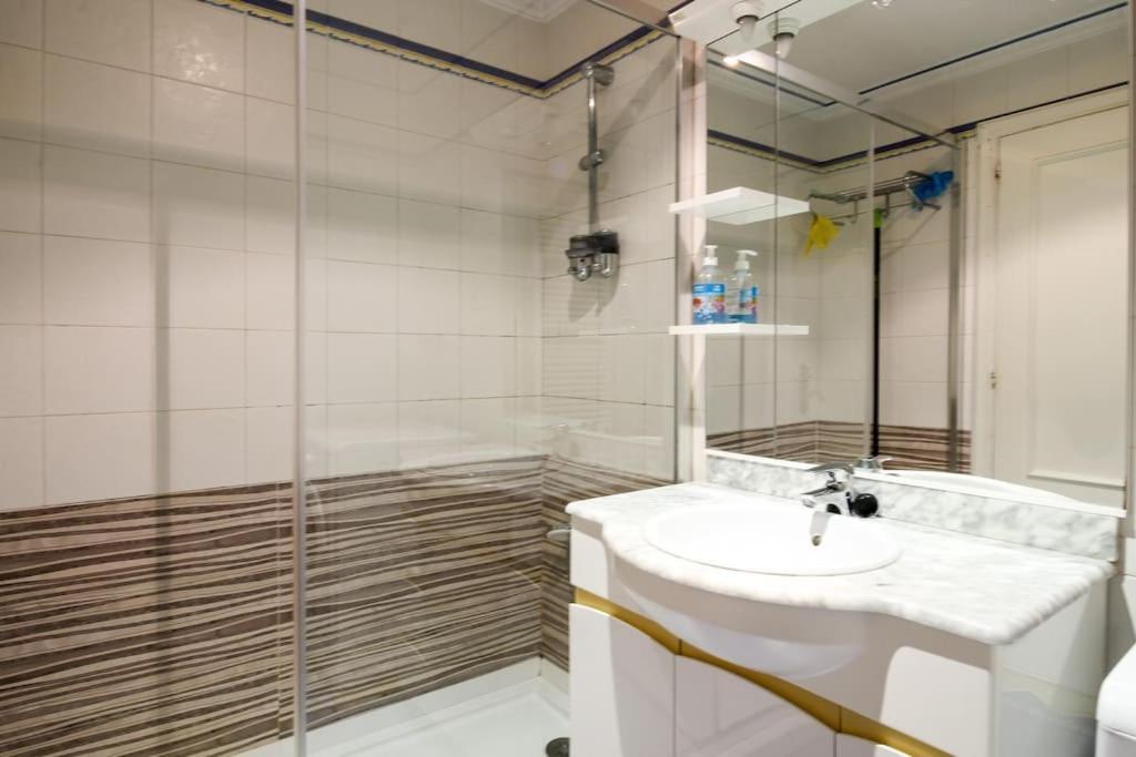 Apartamento Frente Al Sardinero Santander Bagian luar foto